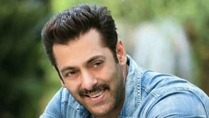 Salman khan spending time with her first love Salman khan spending time with her first love