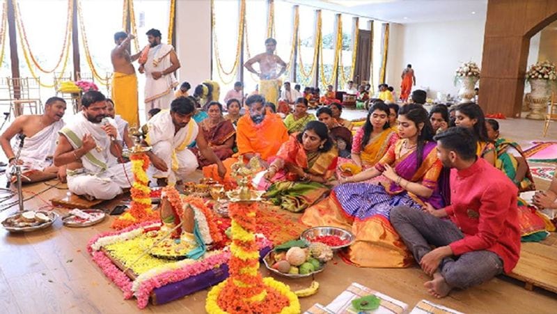 Rakshita the daughter of BJP minister Sriramulu will be royal wedding today kps
