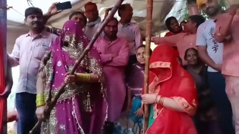 lathmar holi celebration in mathura kpl