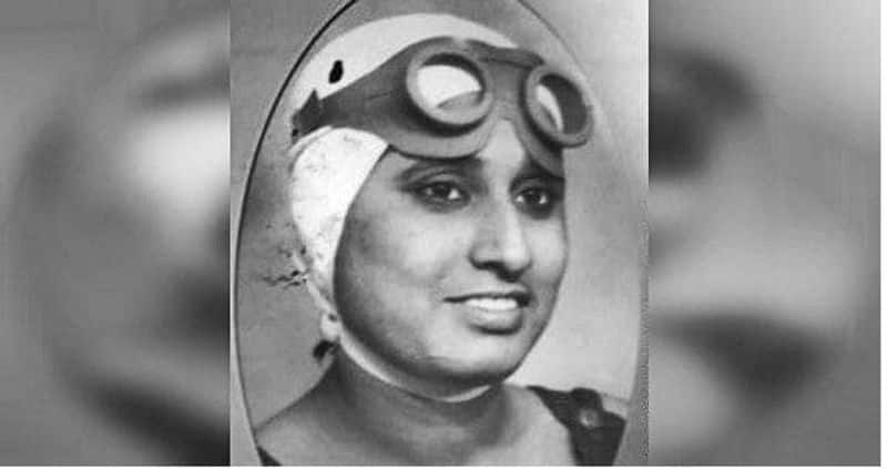 Arati Saha: First Indian to swim across English Channel In the year 1959, Arati Saha swam across the English Channel and also became the first female sportsperson to win the prestigious Padma Shri in 1960.