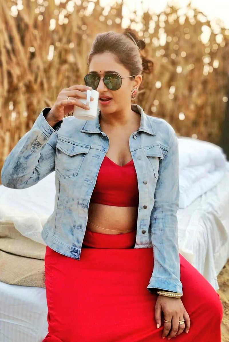 poonam bajwa