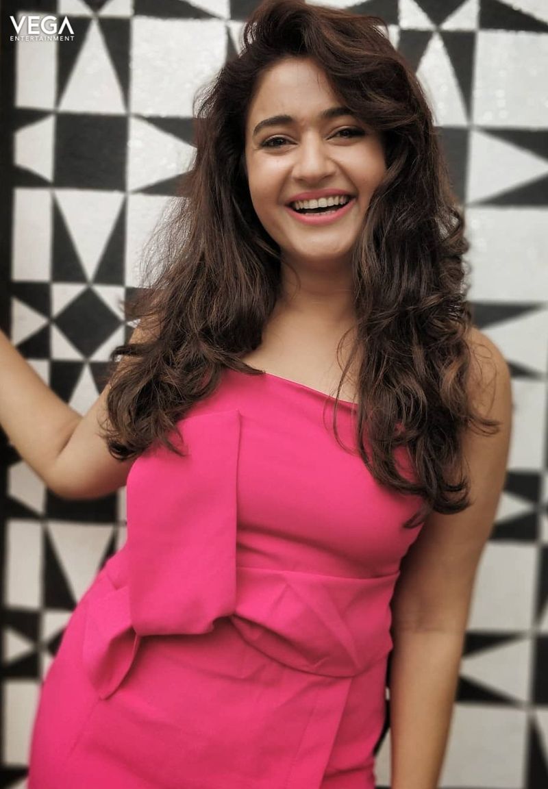 poonam bajwa