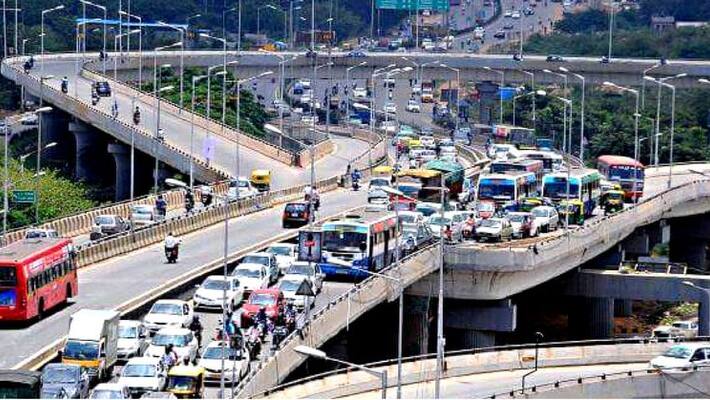 Spit on the road will be booked at Bengaluru Spit on the road will be booked at Bengaluru