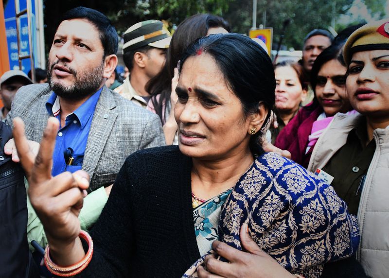Nirbhaya gang rape convicts to be hanged on March 20 kpn