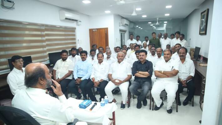 This is the reason for disappointment in Rajini ..? The glue to the desire of the entire fanbase This is the reason for disappointment in Rajini ..? The glue to the desire of the entire fanbase