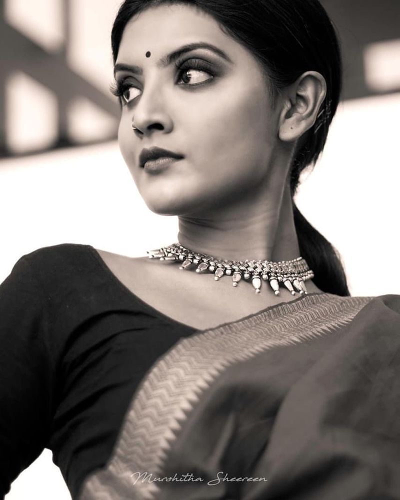 Nivedhithaasathish photo gallery