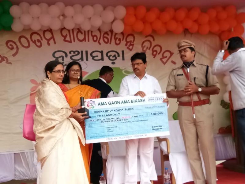 womens day 2020 poma tudu ias officer changed life of tribals ias inspiring story kpt