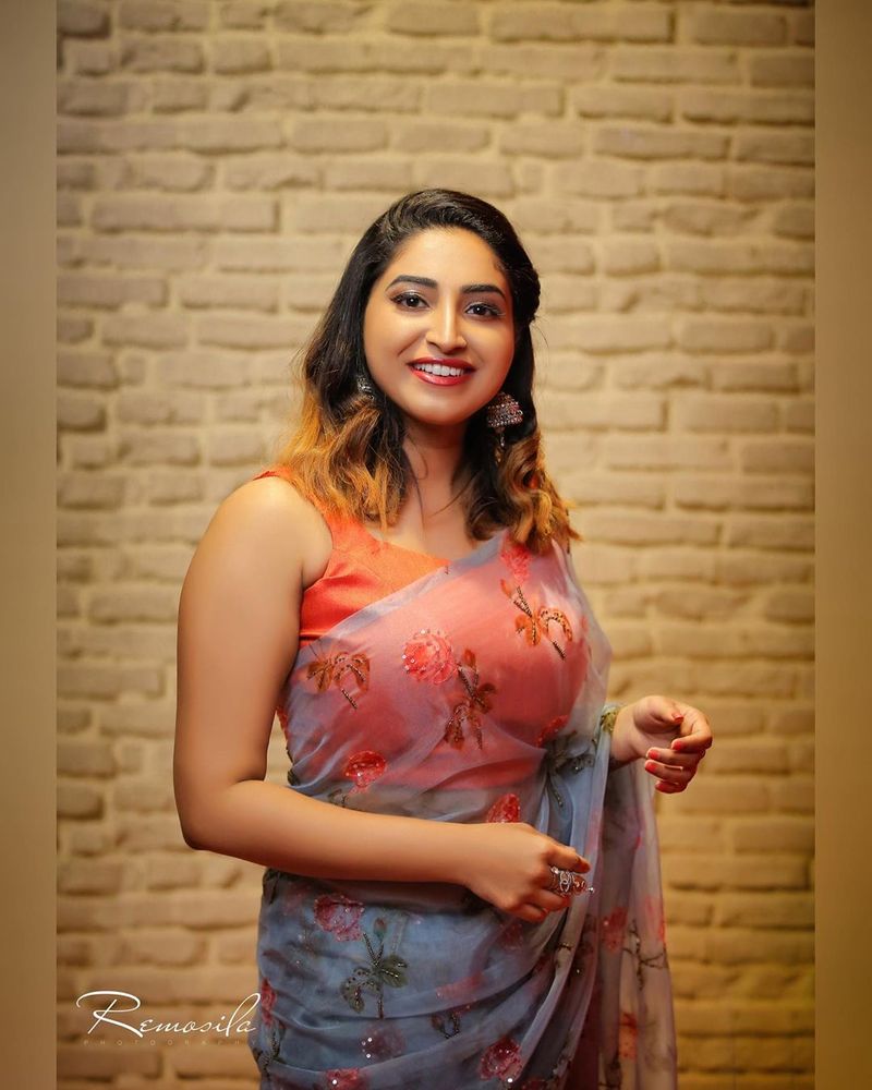 Actress Ameya Mathew Gallery