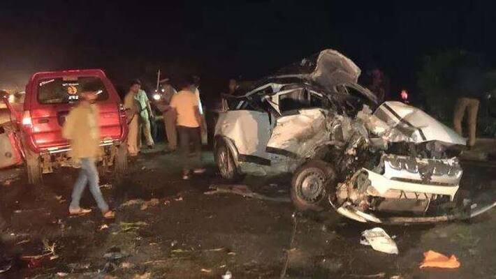 10 tamilians killed in an accident in karnataka
