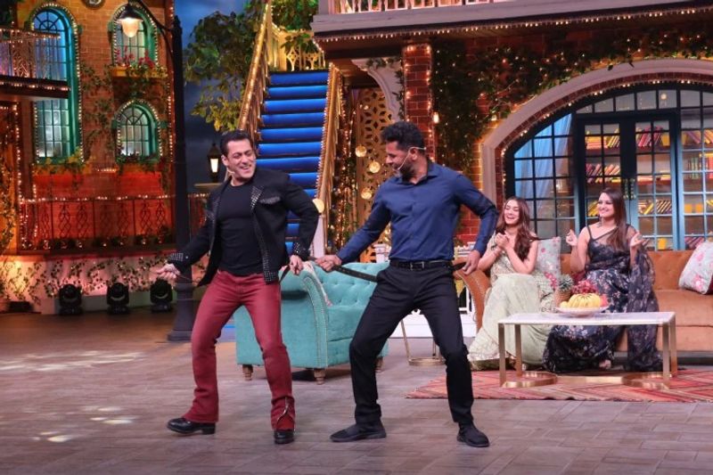 Another funny incident in the episode was when Kapil asked Sallu about whose going to get fired in Dabangg 4 as he would be taking his place in the film's unit.