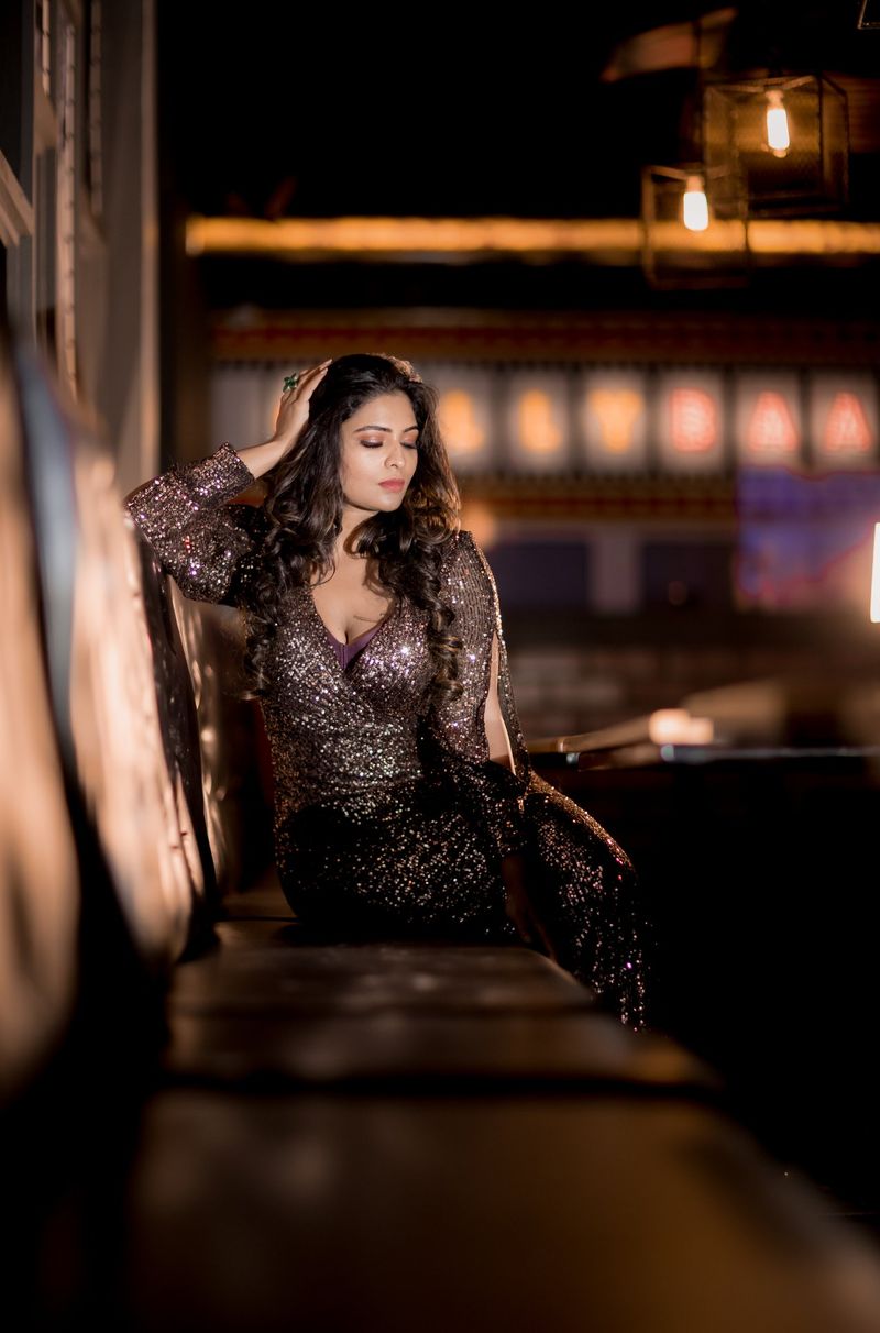 Anchor Maheswari Stunning Photo Gallery