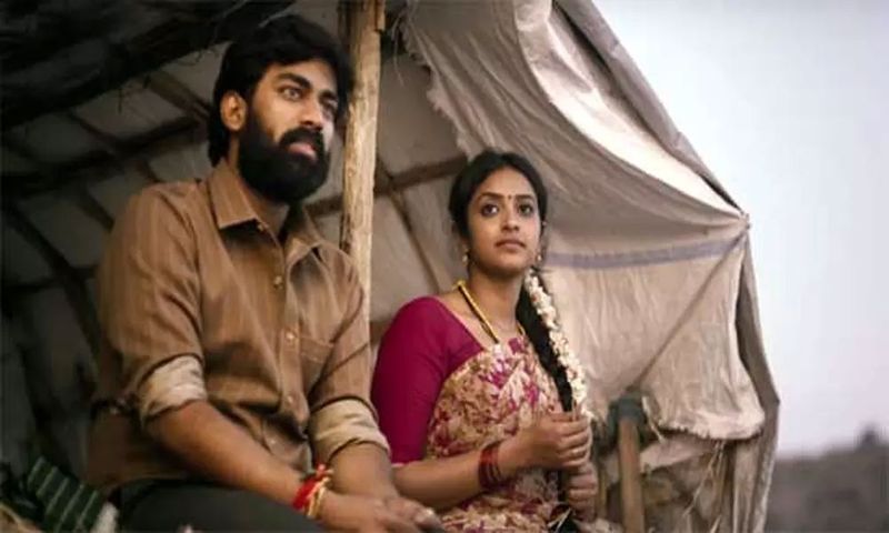 ఏవి హిట్ : డైలాగులు, రస్టిక్ లుక్, ఫెరఫార్మెన్స్ లు, మ్యూజిక్, హీరో ఎలివేషన్ సీన్స్, ఇంటర్వెల్ బ్లాక్