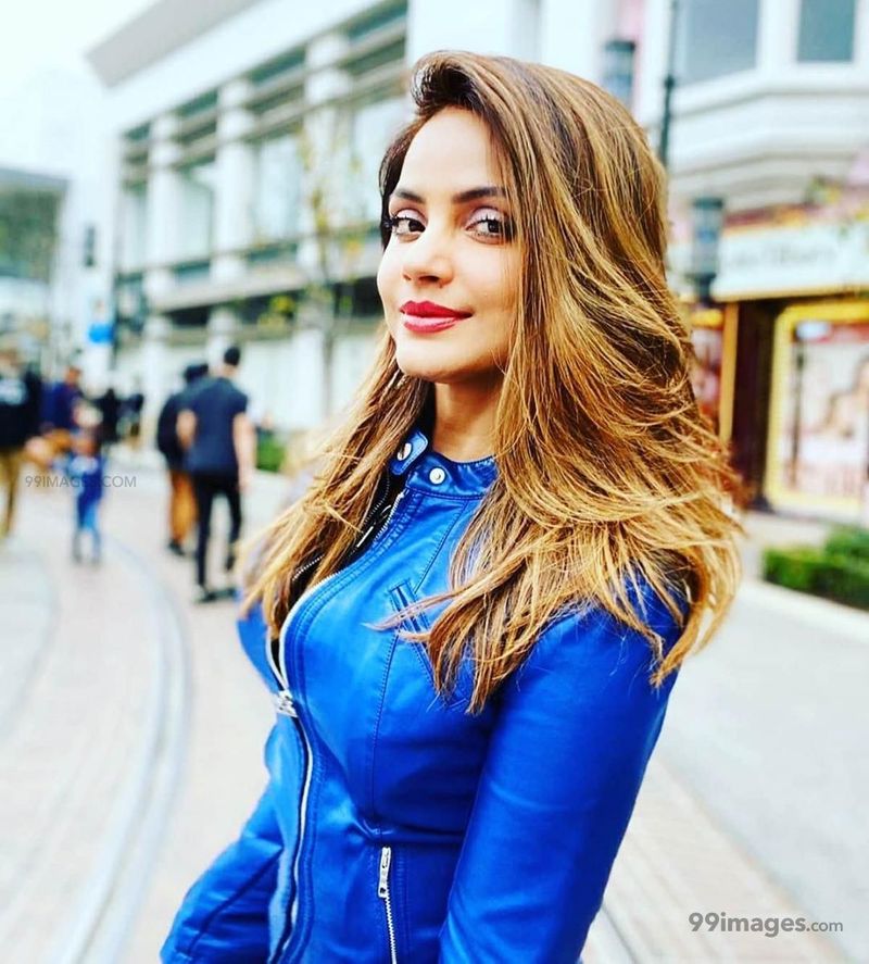 neetu chandra