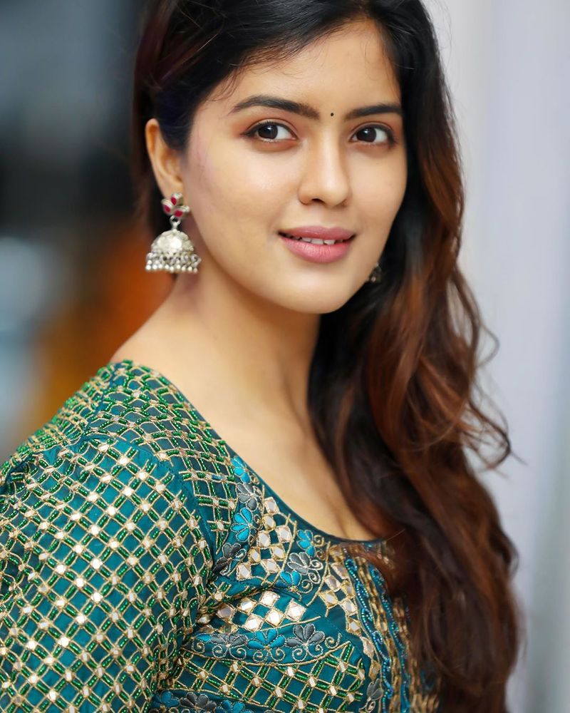 Amritha Aiyer photo gallery