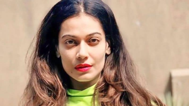 Payal Rohatgi Father Money Also Stuck in Yes Bank KPG