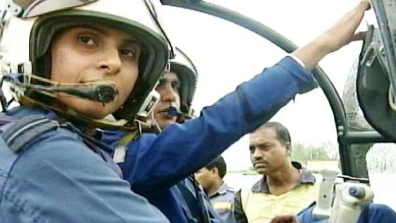 world womens day story of gunjan saxena India first woman combat aviator KPP