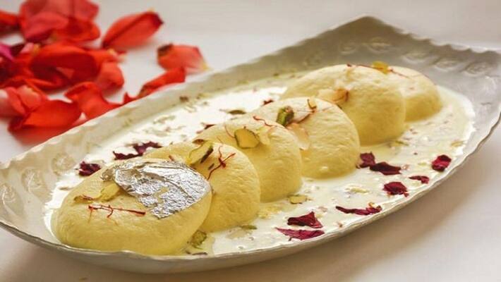 Durga Puja Special Bengali special testy recipe of Rasomalai BDD Durga Puja Special Bengali special testy recipe of Rasomalai BDD