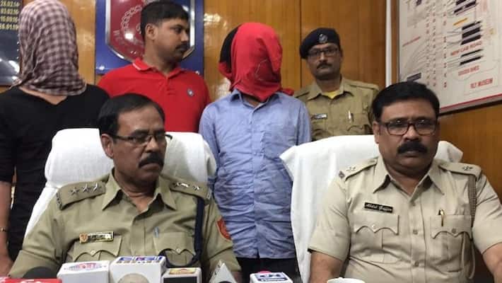 Rail Police seize drugs in Howrah Station, 3 arrested Rail Police seize drugs in Howrah Station, 3 arrested
