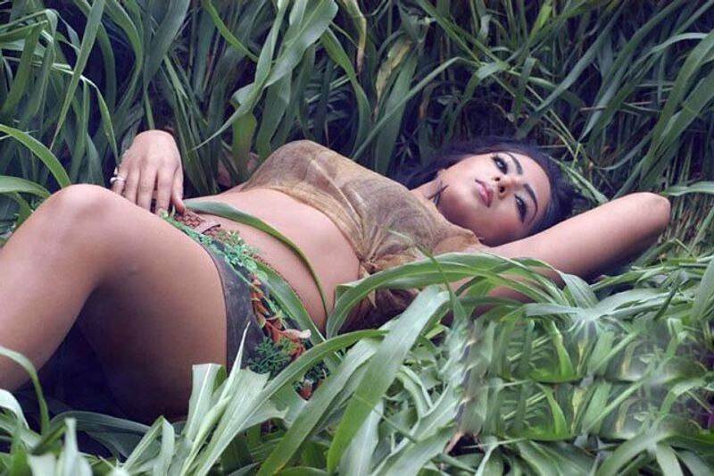Nikesha Patel