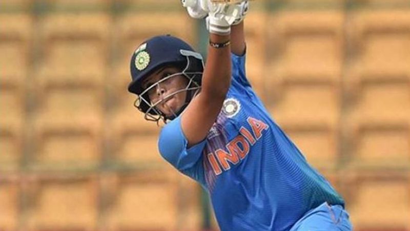 Someone lived in a slum and someone achieved his position with a broken bat, these players are an inspiration for all KPB