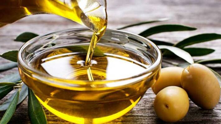 How Olive Oil May Help Control Type 2 Diabetes How Olive Oil May Help Control Type 2 Diabetes