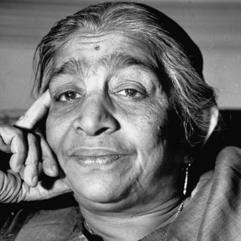 சரோஜினி நாயுடு ( சுதந்திர போராட்ட வீரர்)
