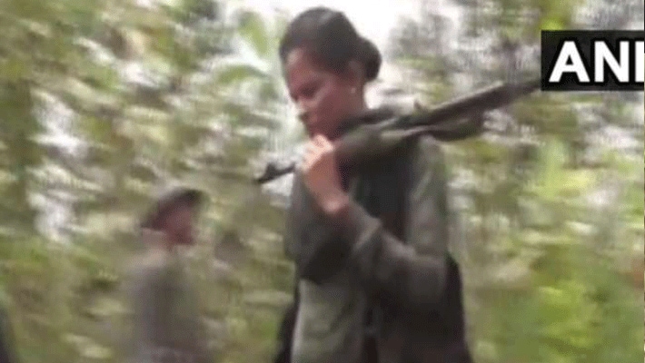 womens day 2020 inspiring story oF 8 month pregnant commander sunaina patel is fighting against naxals in dantewada KPR