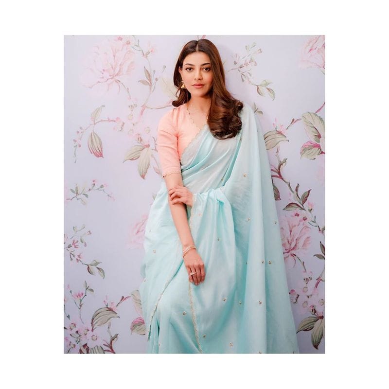 (Courtesy: Instagram) సోషల్ మీడియాలో యాక్టివ్ గా ఉండే కాజల్ తన అందాల ఫోజులతో మతిపోగొడుతున్న సంగతి తెలిసిందే.