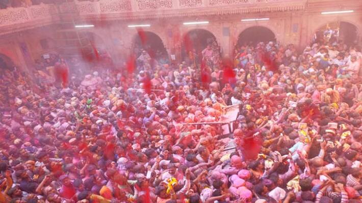 Holi Celebration in Vrindavan Holi Celebration in Vrindavan