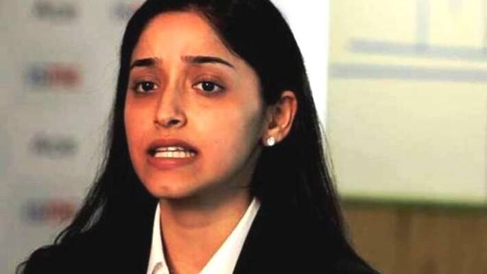 Yes Bank Founder's Daughter Roshni Kapoor Stopped At Mumbai Airport Before London Visit Yes Bank Founder's Daughter Roshni Kapoor Stopped At Mumbai Airport Before London Visit