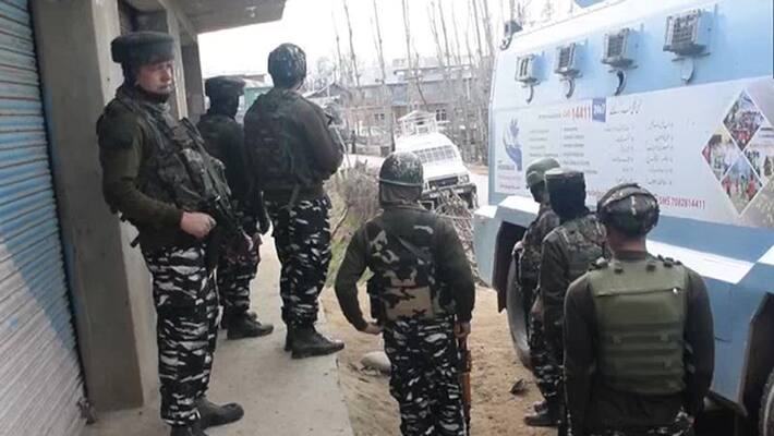 Army killed two terrorists in An encounter Shopian District Jammu & Kashmir kps Army killed two terrorists in An encounter Shopian District Jammu & Kashmir kps