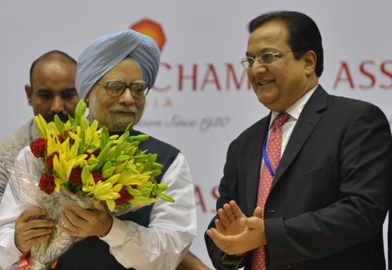 Rana Kapoor daughters Radha Rakhi Roshni information Yes Bank News Updates kpn