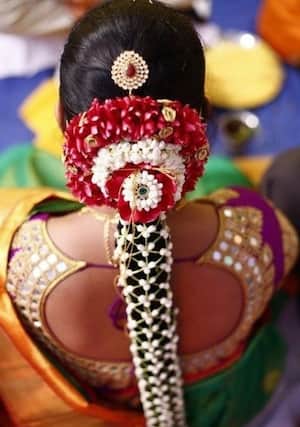 30+ Poo Jadai Alangaram Designs for Wedding and Seemantham – South Indian  Bride - Wedlockindia.com | Indian wedding hairstyles, Bridal hairstyle  indian wedding, Indian bridal