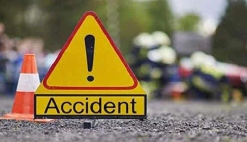 4 killed in an accident near arcot