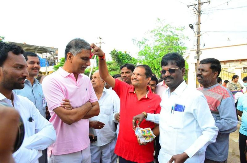 Minister Harish Rao Holi Celebrations at siddipet