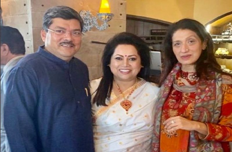 Congress leader Mukul Wasnik gets married at 60 In Delhi
