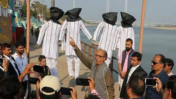 People's court in Kashi, punishment given to effigies of Nirbhaya convicts asa People's court in Kashi, punishment given to effigies of Nirbhaya convicts asa