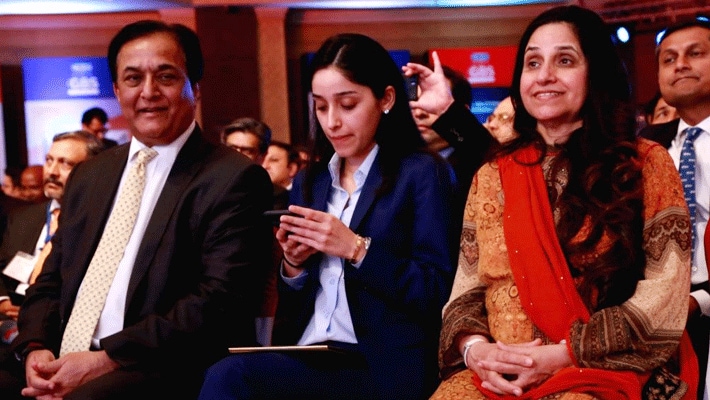 yes bank owner rana kapoors made luxurious bungalow is next to mukesh ambanis antilia kpr