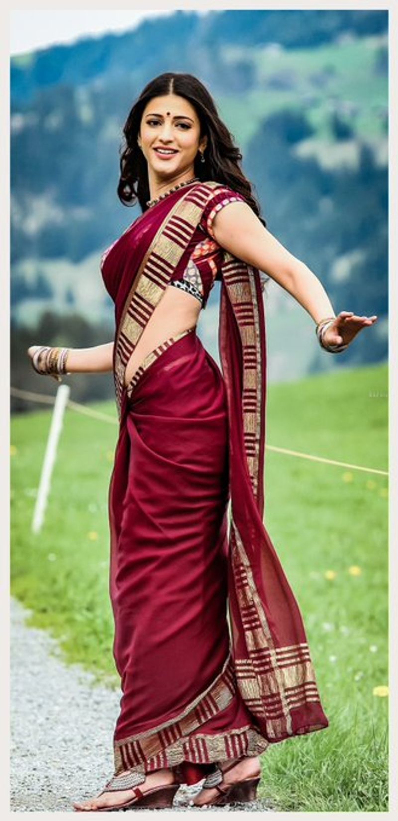 Shruthihassan