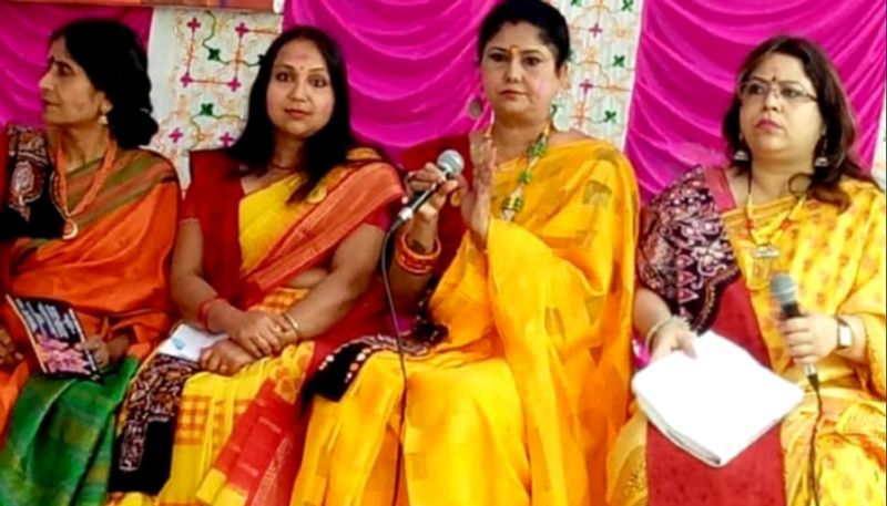 অনুষ্ঠানের বিষয়বস্তু ছিল রবি ঠাকুরের গান, কবিতা ও নত্যৃ পরিবেশনের মাধ্যমে বেঙ্গালুরুতে থাকা বহু শান্তিনিকেতনের প্রাক্তণীরাও এই অনুষ্ঠানে যোগ দিয়েছিলেন।