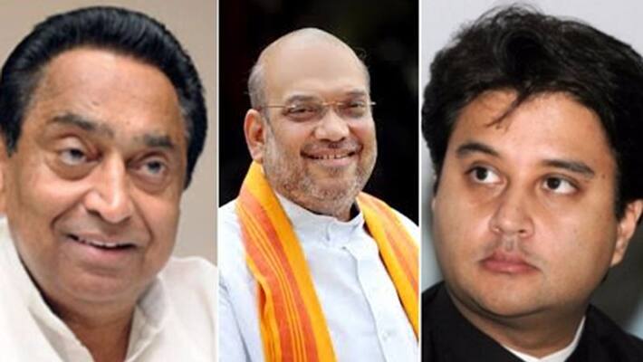 Congress leader Jyotiraditya Scindia tenders resignation to Congress President Sonia Gandhi Congress leader Jyotiraditya Scindia tenders resignation to Congress President Sonia Gandhi