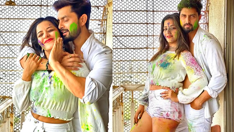 Monalisa playing holi with husband and other bhojpuri Stars Holi pics KPG