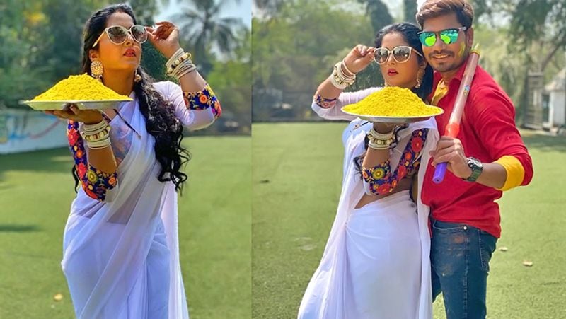 Monalisa playing holi with husband and other bhojpuri Stars Holi pics KPG
