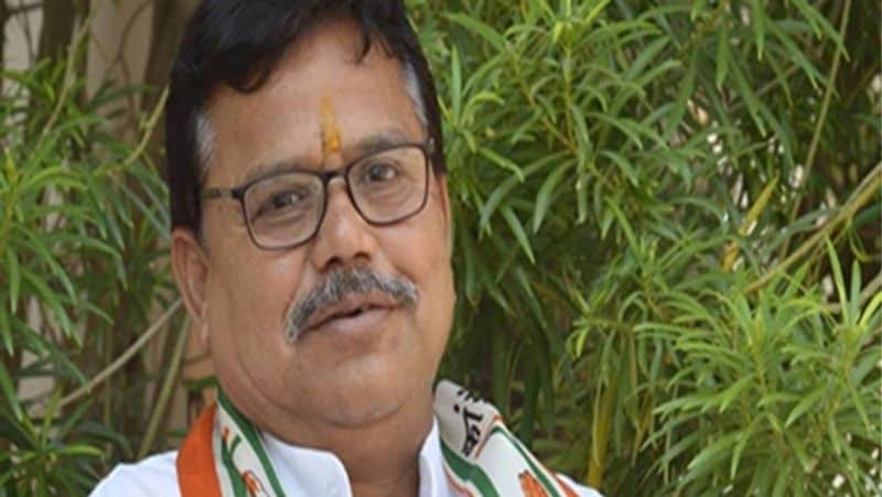 17 rebel MLAs of Congress, on whose own Scindia gave a shock to Congress KPB