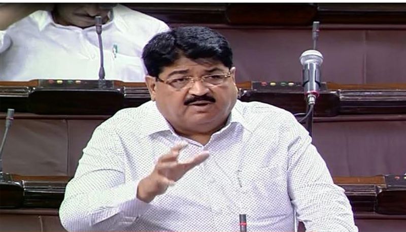 AP BJP Chief Somu veerraju Meets Chiranjeevi: nagababu Gets MLC?