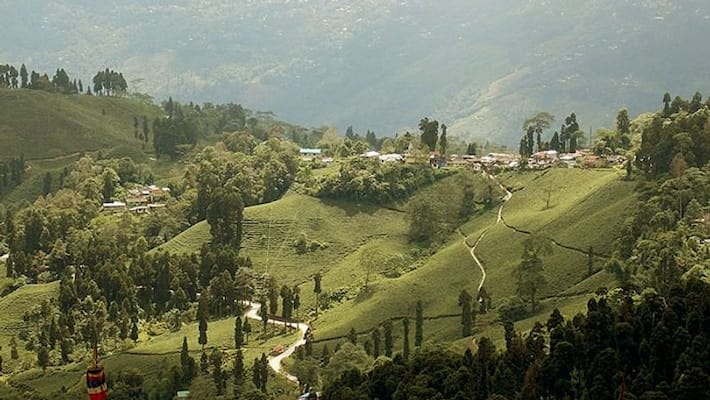 Takdah, a hilly hamlet in Darjeeling district will tranquil your mind Takdah, a hilly hamlet in Darjeeling district will tranquil your mind