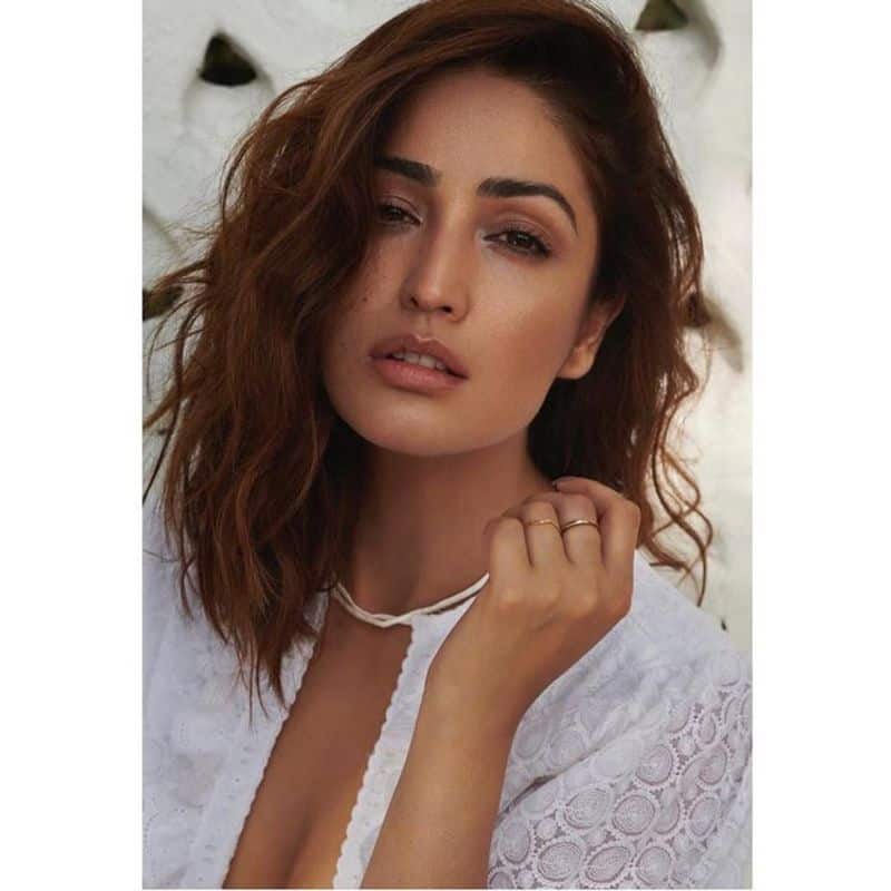 Heres what Yami Gautam said when fan asked 'Do you do drugs'?-SYT