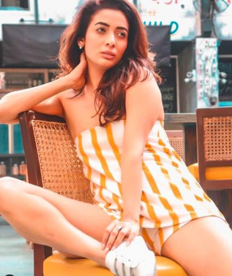 Actress Heena Panchal Hot Gallery