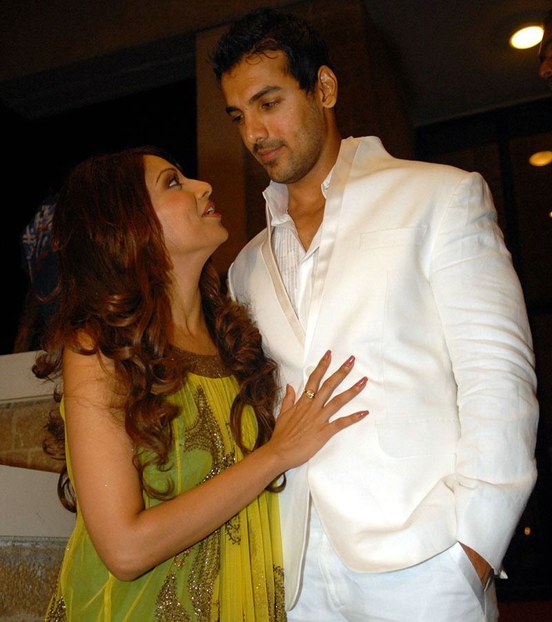 bollywood celebrity who was in live in relation