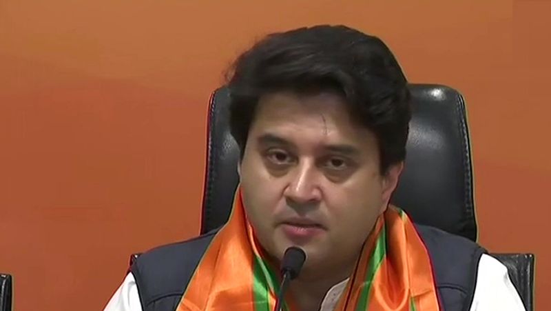 Madurai airport issue - Madurai mp su venkatesan slams Civil Aviation Minister Jyotiraditya Scindia